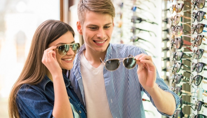 Gdzie kupować okulary przeciwsłoneczne?